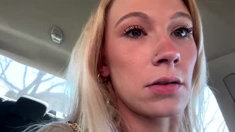 Snapshot of emmwarr1514 chatting on 03/10/25, 02:48 emmwarr1514 online show from 03/10/25, 02:48