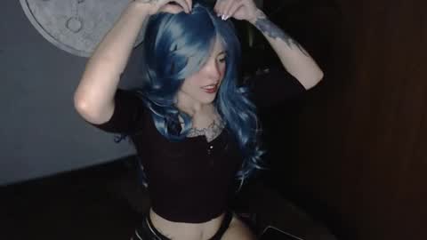 emmy__smith online show from 02/19/26, 08:10