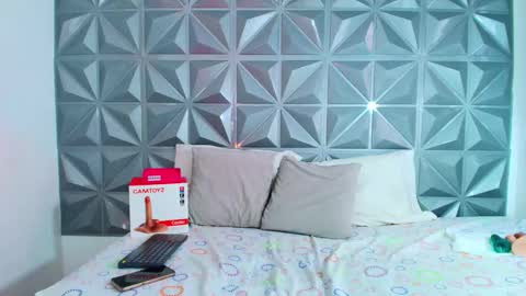 Snapshot of emmy_lander1 chatting on 03/03/26, 08:26 emmy online show from 03/03/26, 08:26