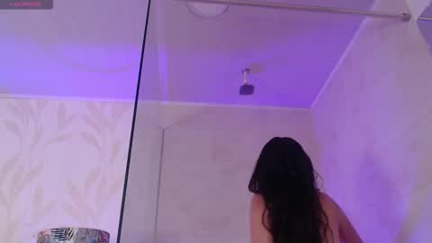 Snapshot of emmy_palacios chatting on 11/18/25, 11:47 Emmy online show from 11/18/25, 11:47