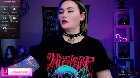 Emmy Bright     50  online show from 03/09/25, 09:24