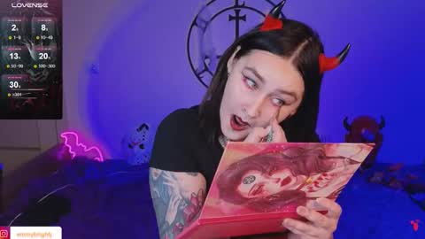 Emmy Bright     50  online show from 11/06/25, 02:56