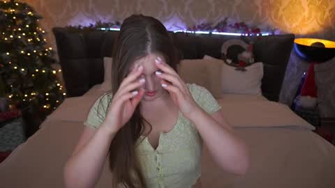 E M M Y online show from 12/25/24, 06:52