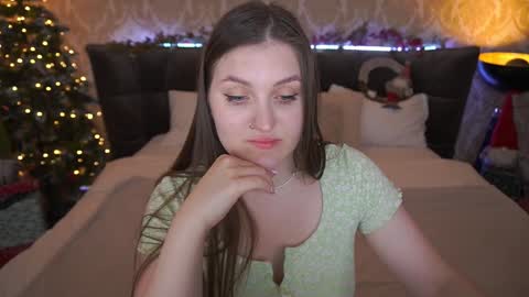 E M M Y online show from 12/25/24, 09:56