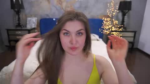 E M M Y online show from 04/15/26, 06:31