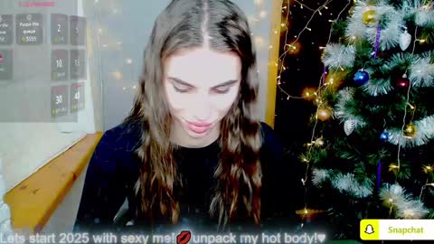 Emmy online show from 01/03/25, 12:41