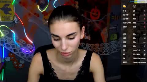 Emmy online show from 11/04/25, 12:37