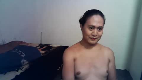 Snapshot of emoterah123smile chatting on 03/06/25, 02:08 Emotera online show from 03/06/25, 02:08