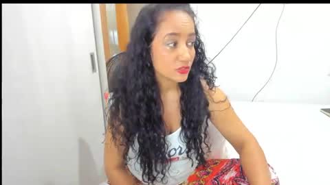 Snapshot of emperatriztapia chatting on 11/09/25, 09:57 emperatriztapia online show from 11/09/25, 09:57