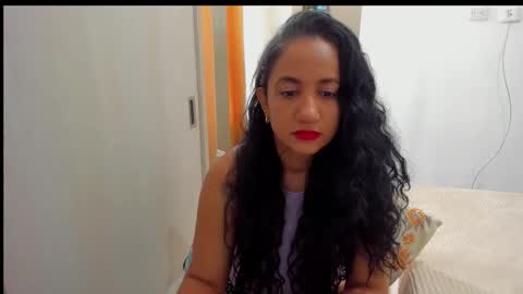 Snapshot of emperatriztapia chatting on 11/30/25, 01:26 emperatriztapia online show from 11/30/25, 01:26