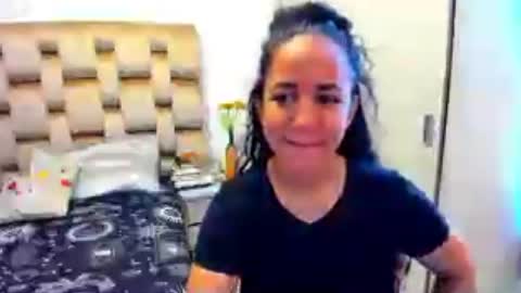 Snapshot of emperatriztapia chatting on 06/28/26, 02:12 emperatriztapia online show from 06/28/26, 02:12