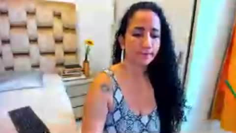 Snapshot of emperatriztapia chatting on 07/08/26, 09:30 emperatriztapia online show from 07/08/26, 09:30