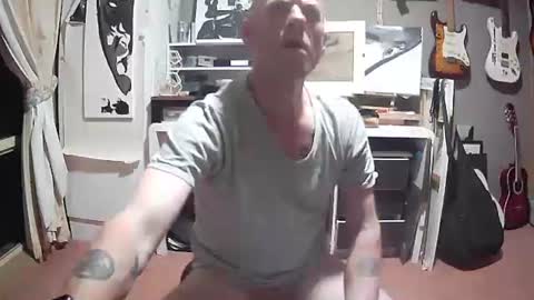 empirikal1 online show from 11/30/25, 05:17