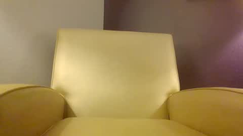 Snapshot of empress_420 chatting on 11/25/25, 05:07 empress_420 online show from 11/25/25, 05:07