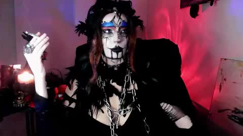 Snapshot of empressmorrigan chatting on 12/17/25, 09:59 Morrigan online show from 12/17/25, 09:59