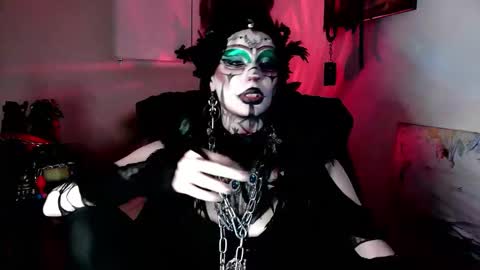 Morrigan online show from 12/19/25, 11:17