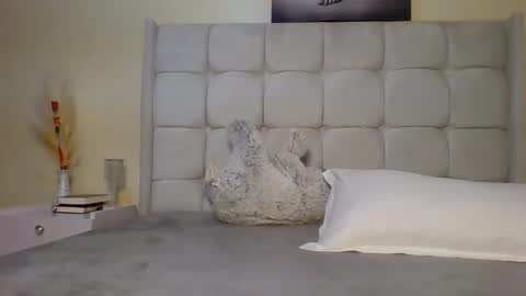 vee online show from 11/11/25, 11:43