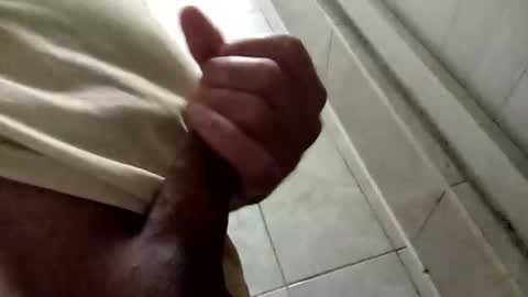 emre948658 online show from 11/13/25, 10:36