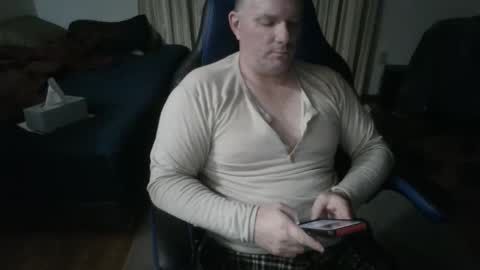 Matt online show from 04/01/26, 04:35