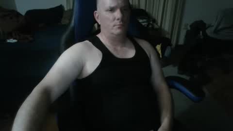 Snapshot of emsguy1 chatting on 05/17/26, 05:38 Matt online show from 05/17/26, 05:38