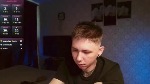 Snapshot of emveeboy96 chatting on 05/16/26, 06:43 emveeboy96 online show from 05/16/26, 06:43