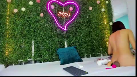 Snapshot of emy_0 chatting on 12/07/24, 03:14 Emy online show from 12/07/24, 03:14