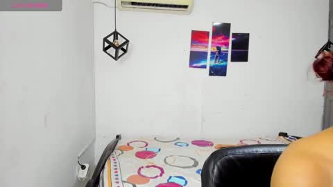 Snapshot of emy_0 chatting on 12/24/24, 03:27 Emy online show from 12/24/24, 03:27