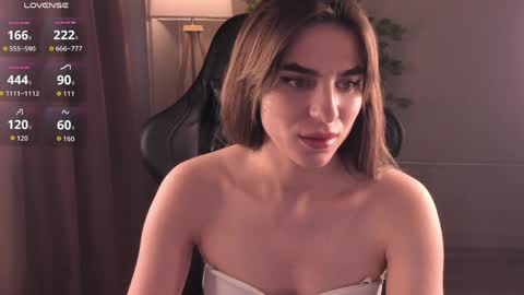 emy__angel online show from 04/06/26, 04:46