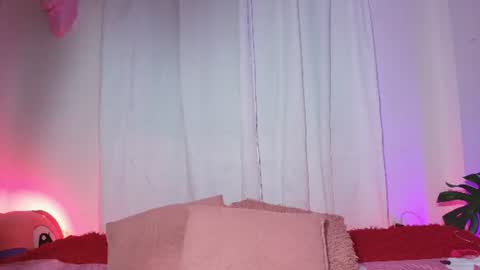 Emy online show from 07/06/26, 04:42