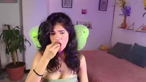 emycarver09 online show from 10/31/25, 09:21