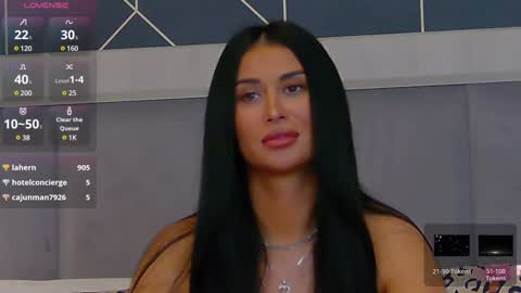 Snapshot of emylaveau chatting on 01/10/25, 01:52 Emy online show from 01/10/25, 01:52