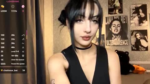 Amelia online show from 11/20/25, 08:30