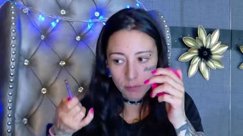 EnchantressQueen online show from 01/10/26, 03:36