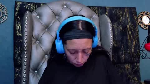 EnchantressQueen online show from 04/16/26, 12:17