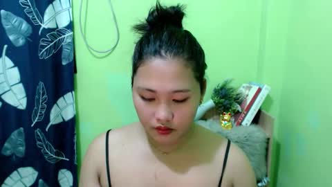 Snapshot of endlessllove_eva chatting on 11/04/25, 06:18 Eva online show from 11/04/25, 06:18