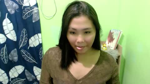 Snapshot of endlessllove_eva chatting on 11/14/25, 12:59 Eva online show from 11/14/25, 12:59