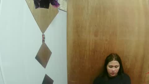 Snapshot of endlessllove_eva chatting on 12/14/25, 04:18 Eva online show from 12/14/25, 04:18