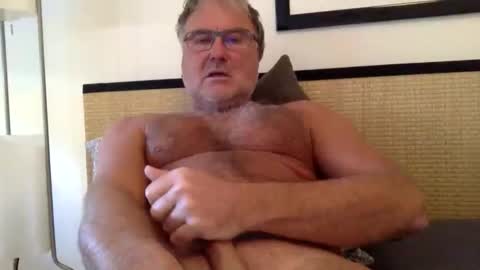 Snapshot of endurado chatting on 11/03/25, 09:54 endurado online show from 11/03/25, 09:54