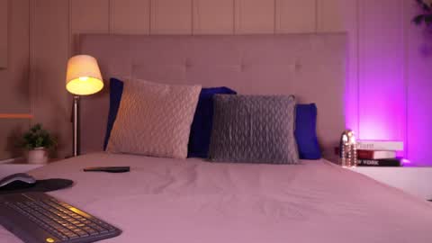 Endy online show from 04/07/26, 12:38