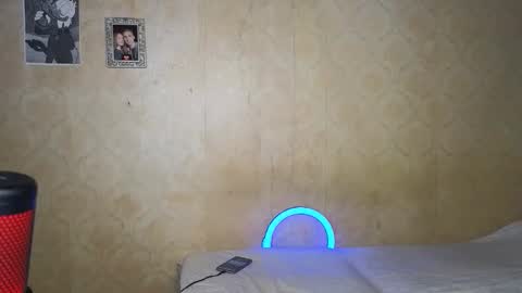 Missis And Mister Fox online show from 12/23/25, 10:57