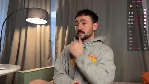 Enen online show from 12/17/25, 10:21