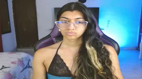 Engiel phoenix instagram engiel 13 online show from 12/04/25, 09:01