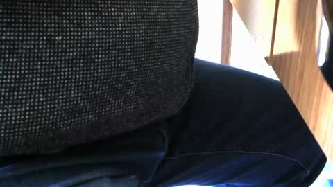 Snapshot of engin_83 chatting on 11/05/25, 08:14 engin_83 online show from 11/05/25, 08:14