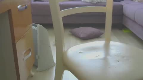 Snapshot of engin_83 chatting on 11/08/25, 07:30 engin_83 online show from 11/08/25, 07:30