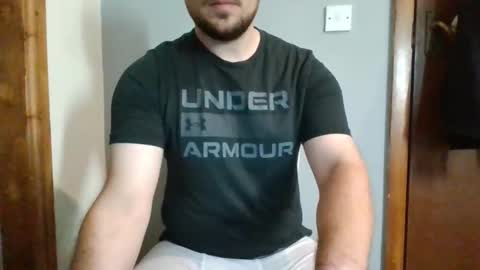 Snapshot of english_lad699 chatting on 10/28/25, 03:04 english_lad699 online show from 10/28/25, 03:04