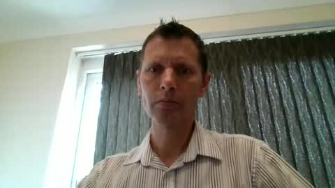 Snapshot of englishguy183 chatting on 06/12/26, 08:24 EnglishGuy183 online show from 06/12/26, 08:24