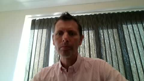 Snapshot of englishguy183 chatting on 06/19/26, 08:18 EnglishGuy183 online show from 06/19/26, 08:18