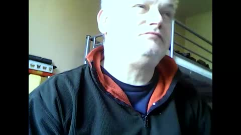 Snapshot of englishguysurrey chatting on 03/31/26, 07:20 englishguysurrey online show from 03/31/26, 07:20