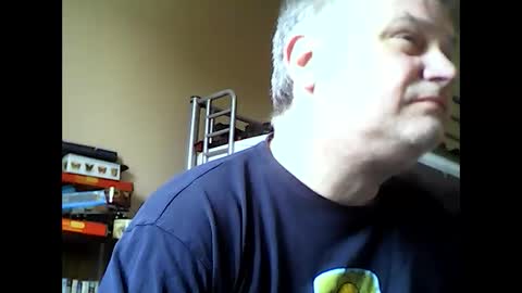 Snapshot of englishguysurrey chatting on 04/09/26, 08:31 englishguysurrey online show from 04/09/26, 08:31