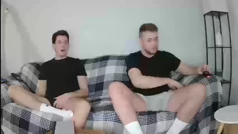 Englishladxxx online show from 03/12/26, 11:00